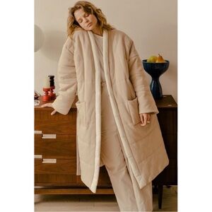 Offhours Homecoat in Affogato
